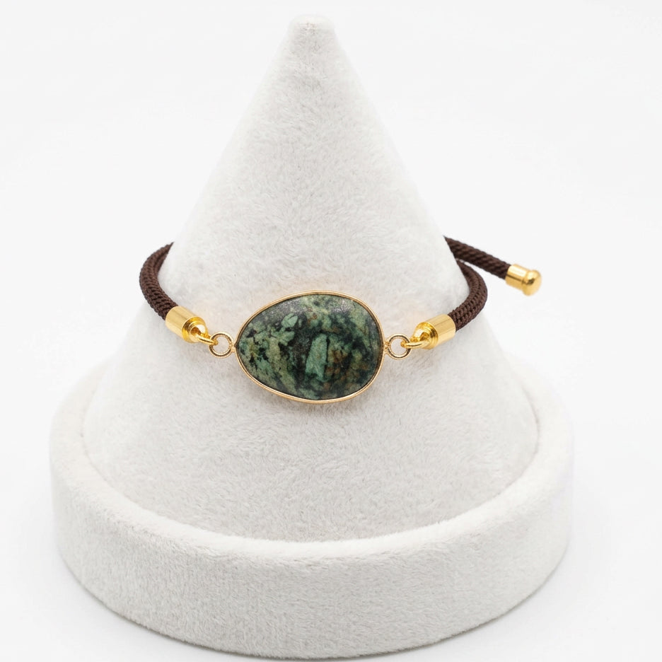 Bracelet facetté turquoise d’Afrique
