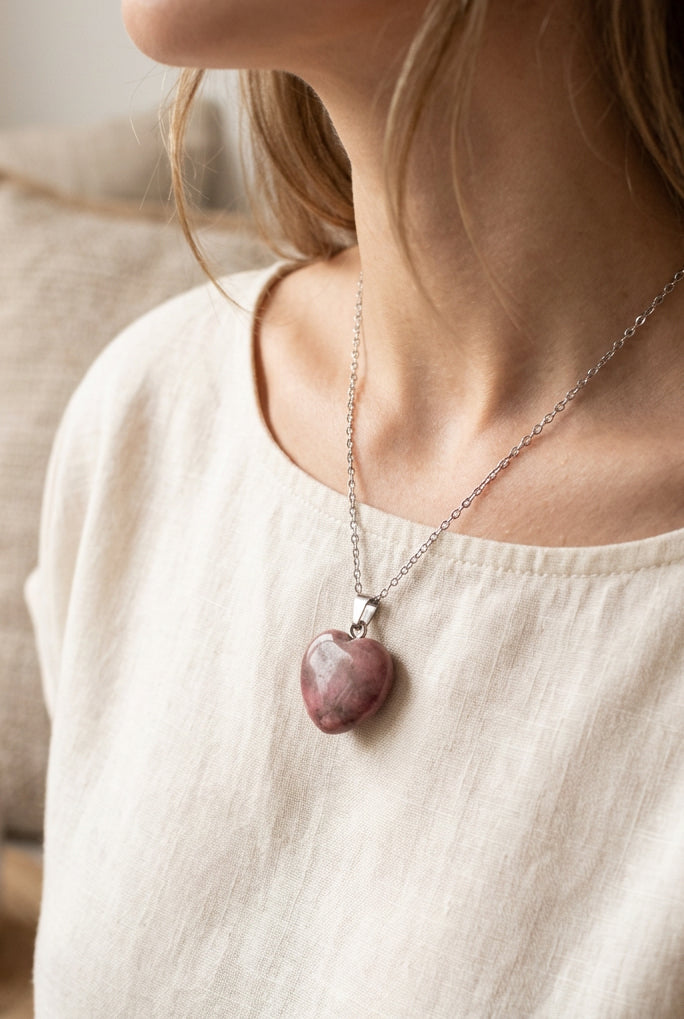 Pendentif coeur rhodonite