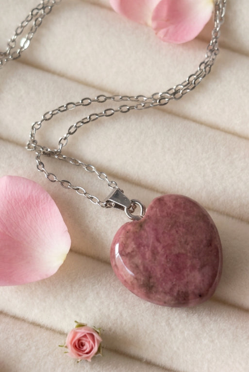 Pendentif coeur rhodonite