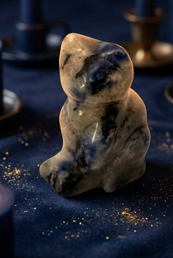 Figurine chat sodalite